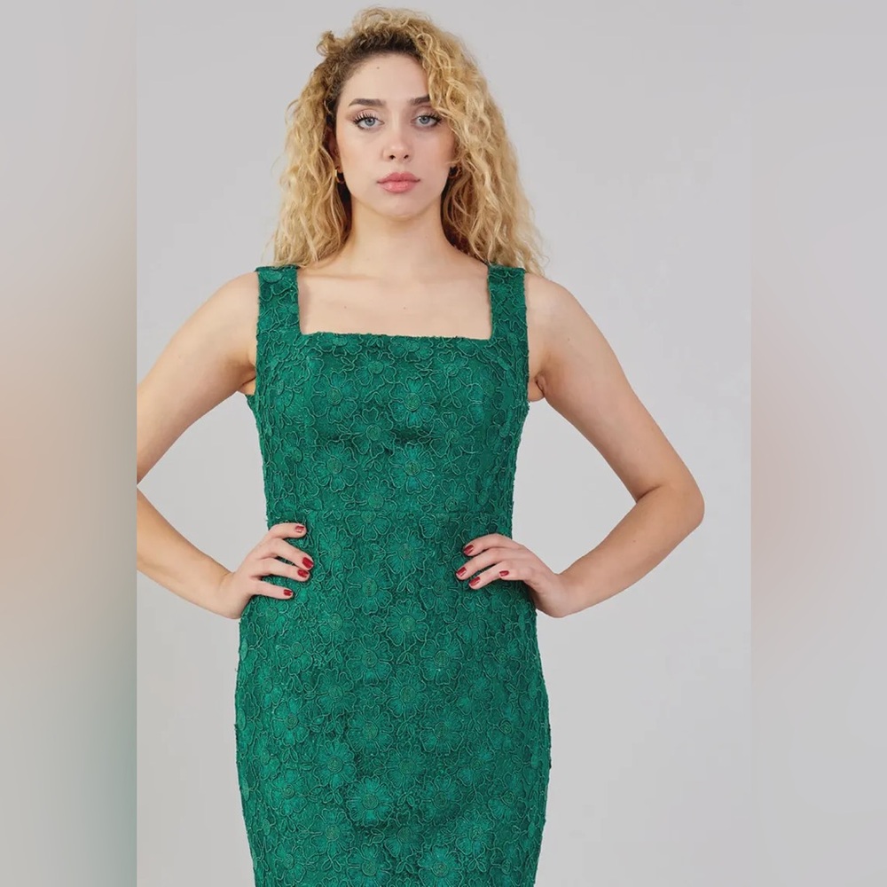 Elegant Green Lace Midi Dress